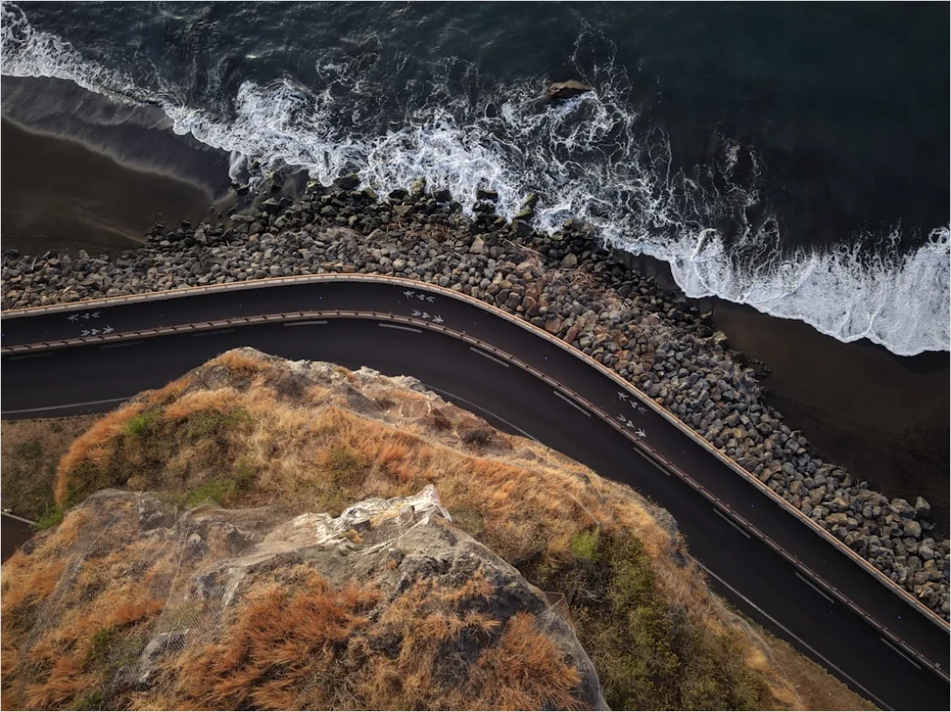 Detail Aerial Coastal Road Number 18