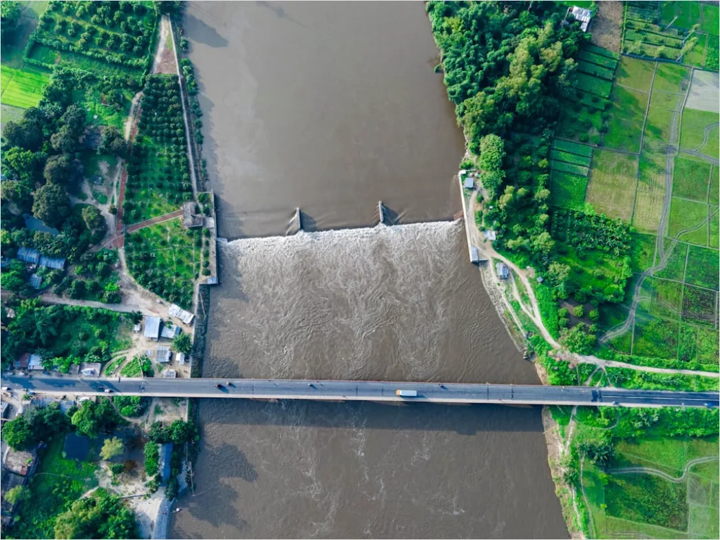 Detail Aerial Dam And Spillway Number 14
