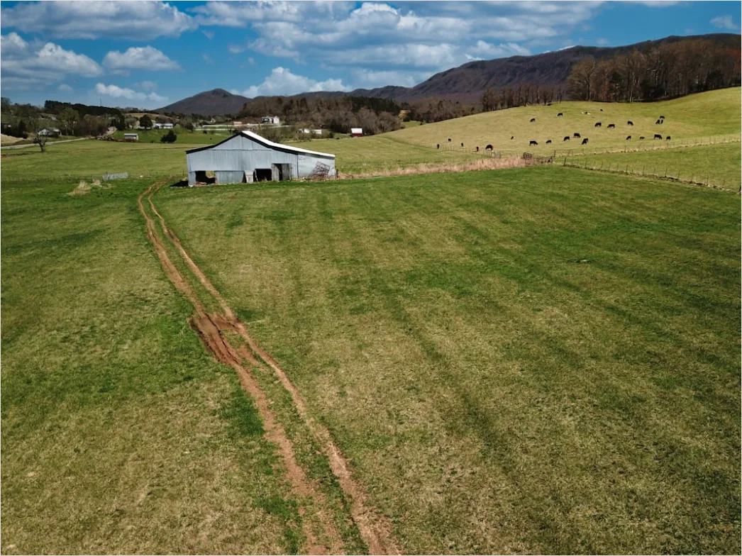 Detail Aerial Farm Property Number 13