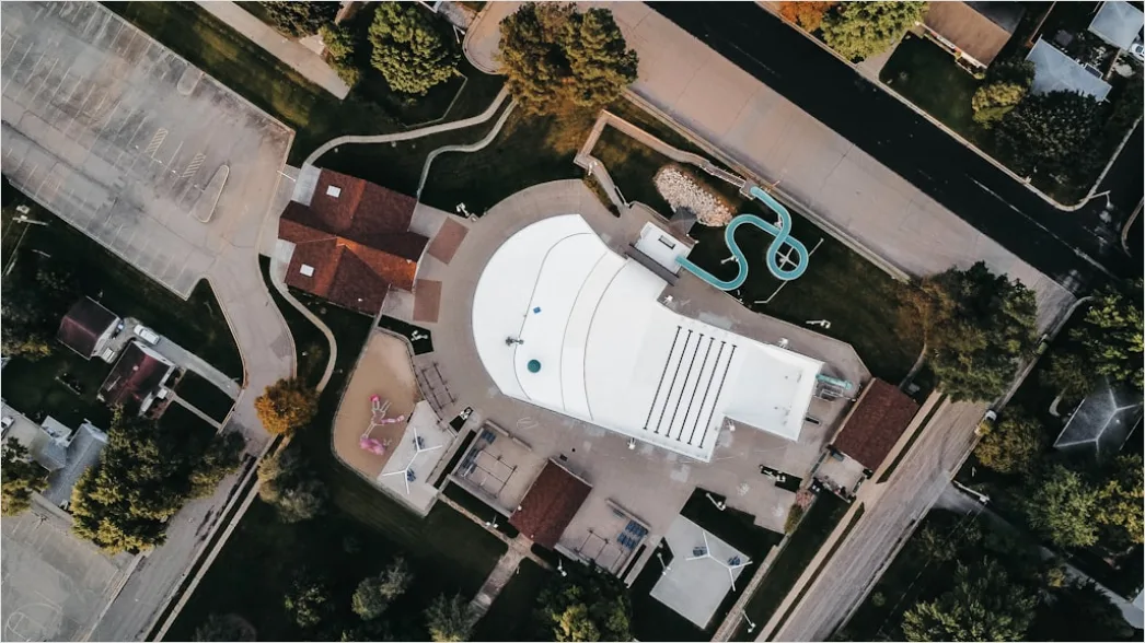 Detail Aerial House With Pool Number 13