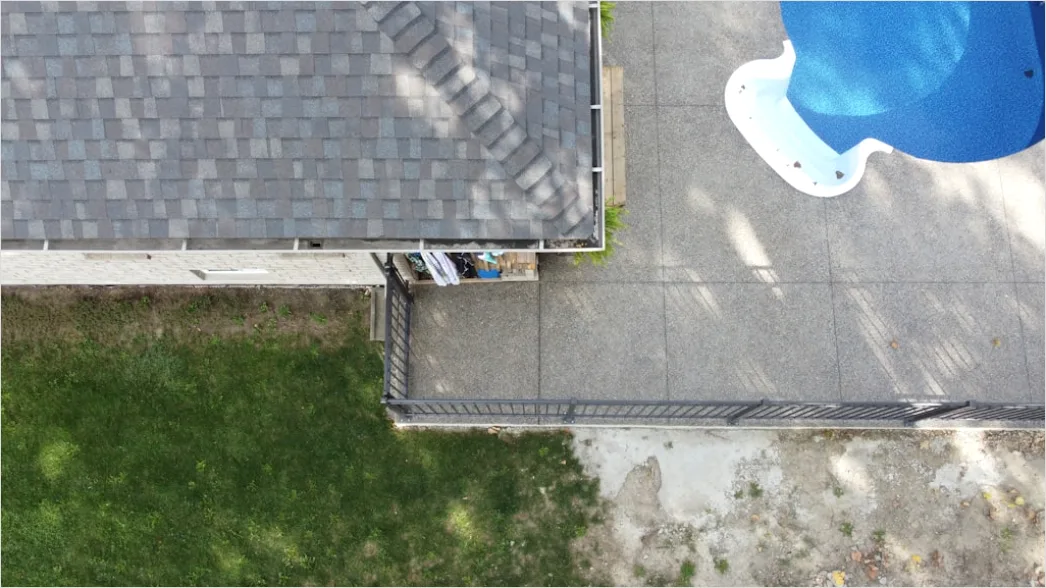 Detail Aerial House With Pool Number 8