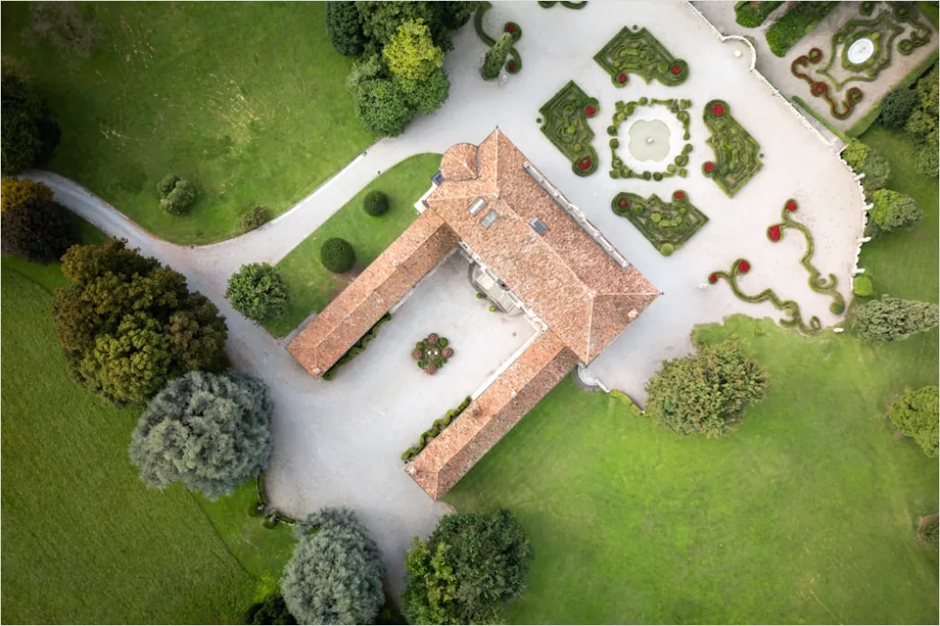 Detail Aerial Luxury Villa Number 13