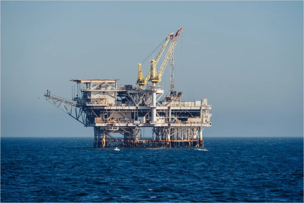 Detail Aerial Offshore Platforms Number 4