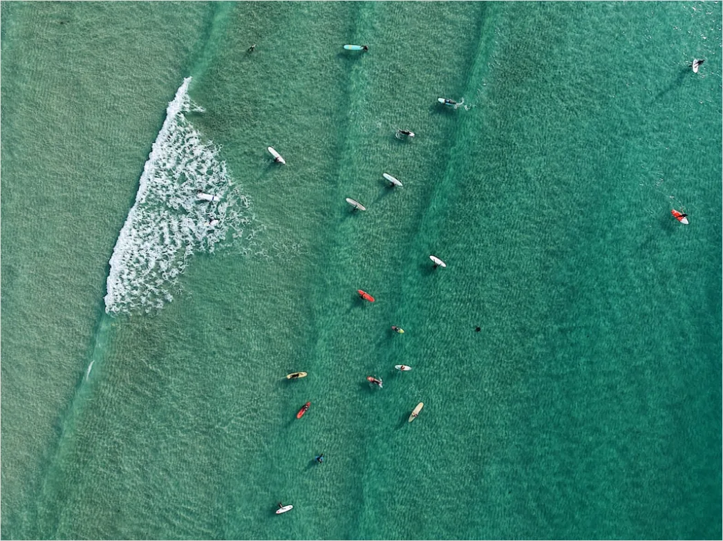 Detail Aerial Surfers Lineup From Above Number 16