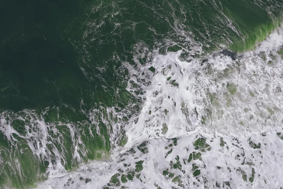 Detail Aerial View Ocean Waves Number 19