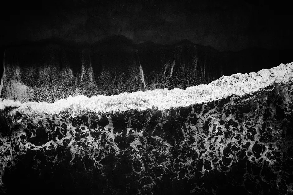 Detail Aerial View Ocean Waves Number 7