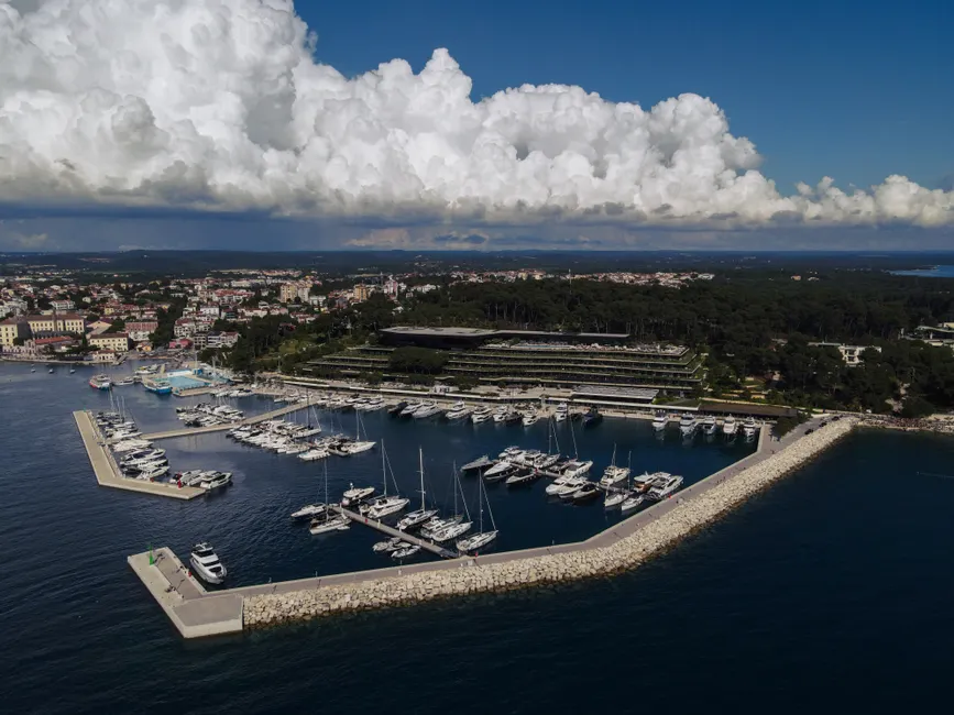 Detail Aerial View Of Marina Number 11