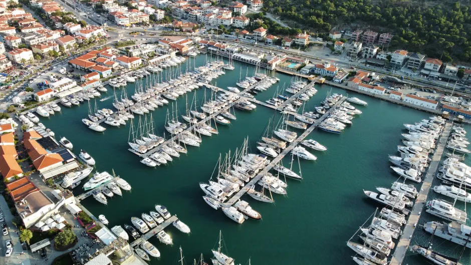 Detail Aerial View Of Marina Number 10