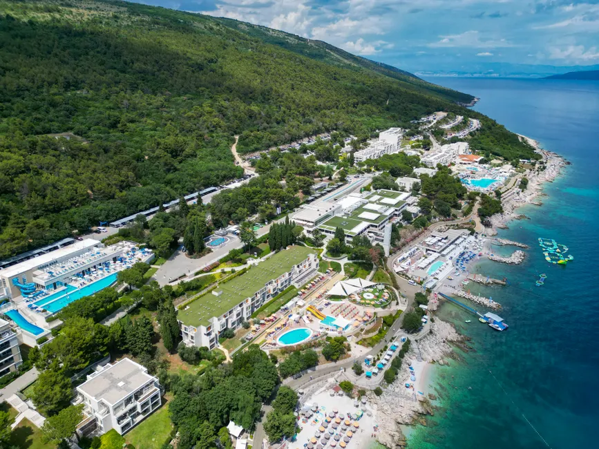 Detail Aerial View Of Resort Number 16