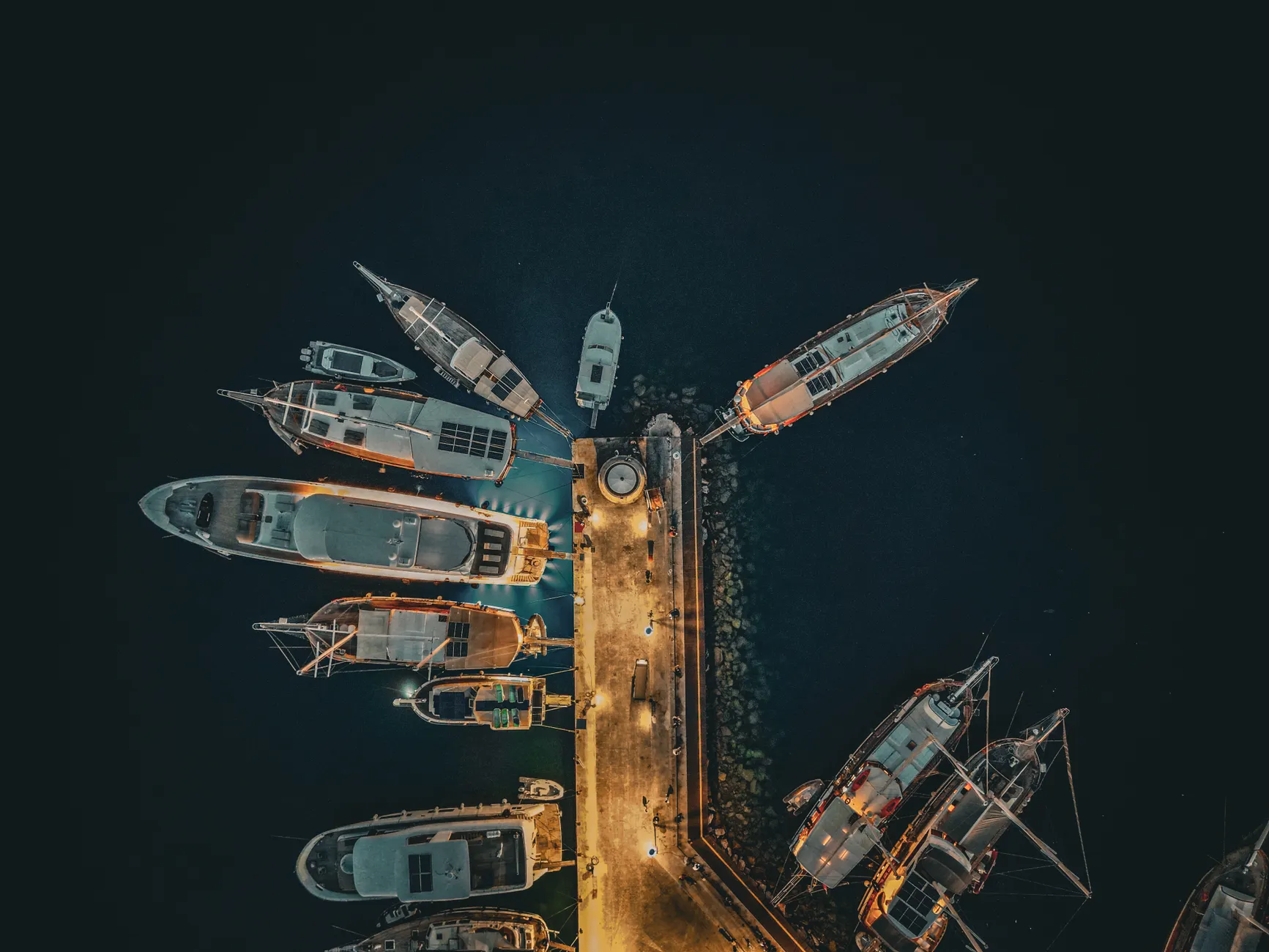 Detail Aerial Yacht Marina Luxury Number 11