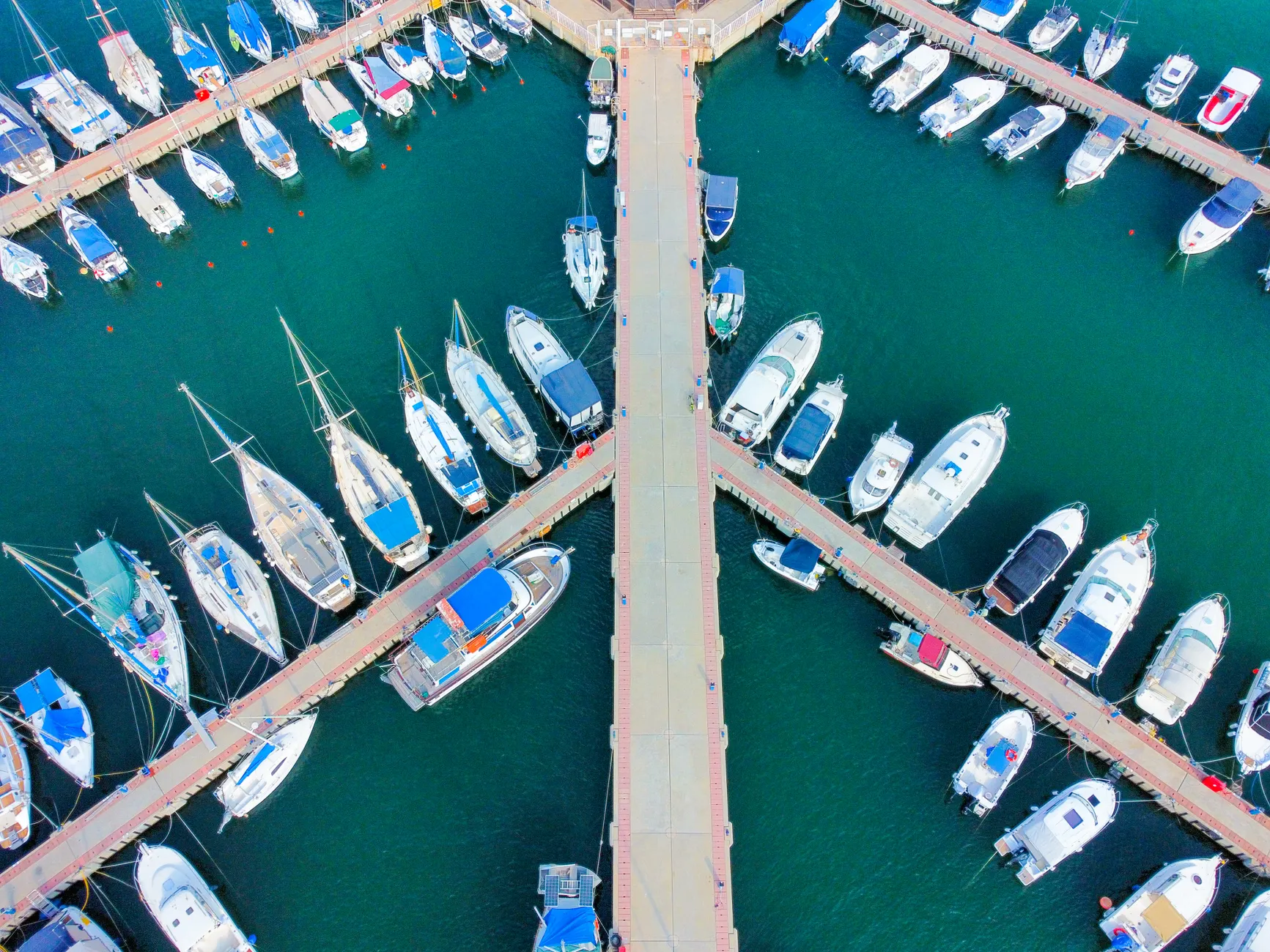 Detail Aerial Yacht Marina Luxury Number 4