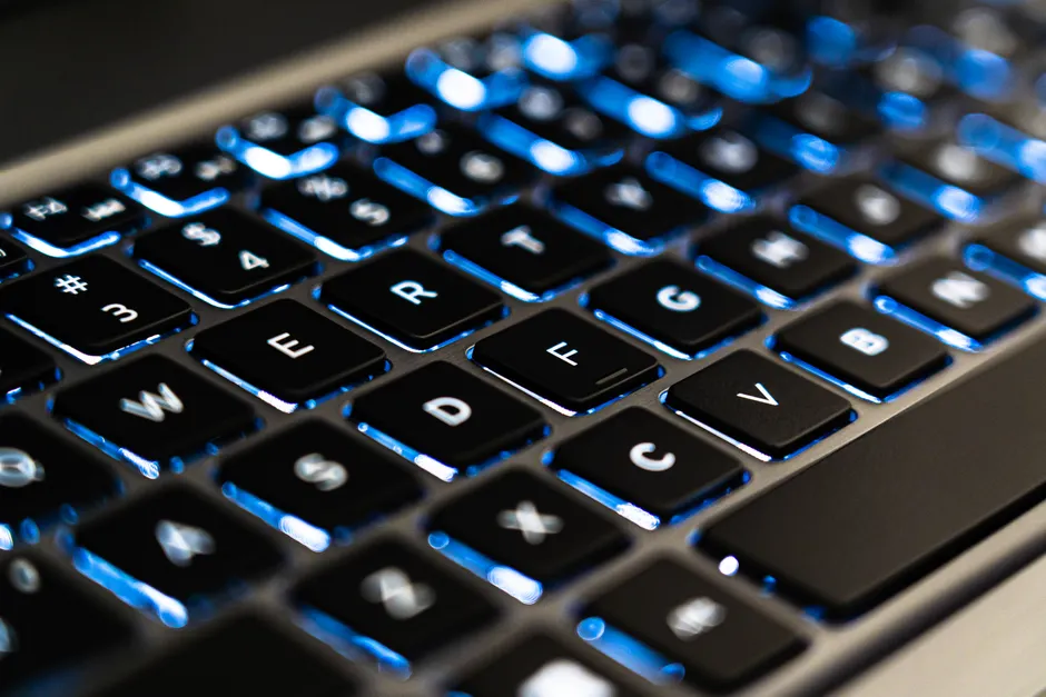 Close Up Keyboard Keys 3b95