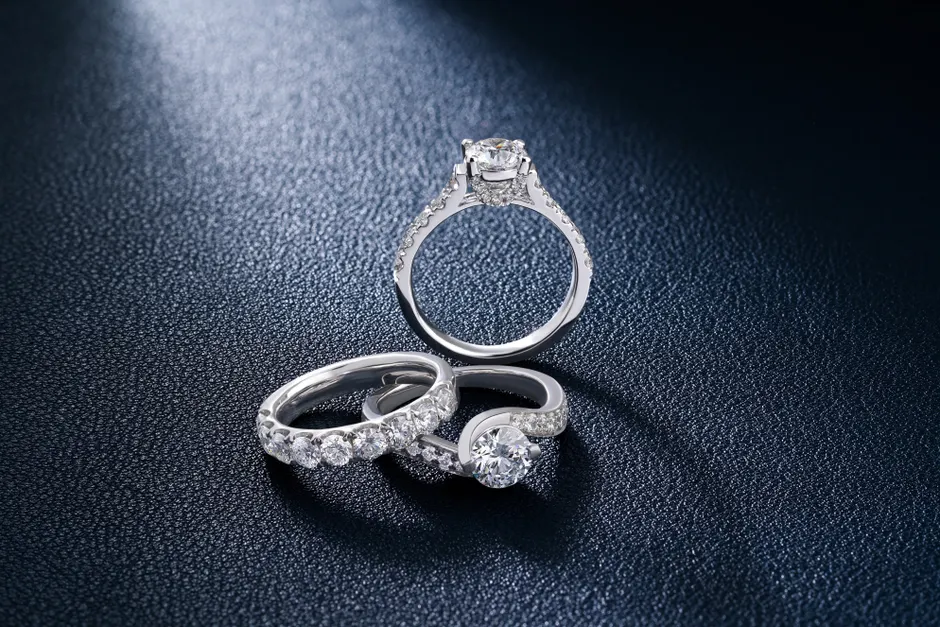 Detail Diamond Ring Close Up Number 2