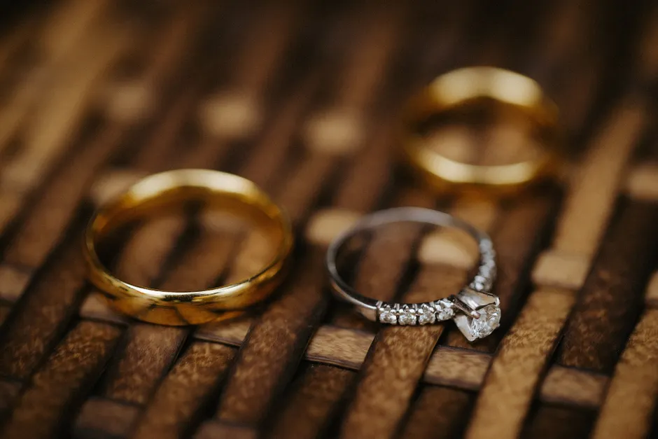 Detail Diamond Ring Close Up Number 6