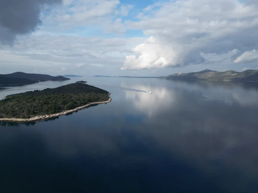 Drone Aerial View Island 9e94