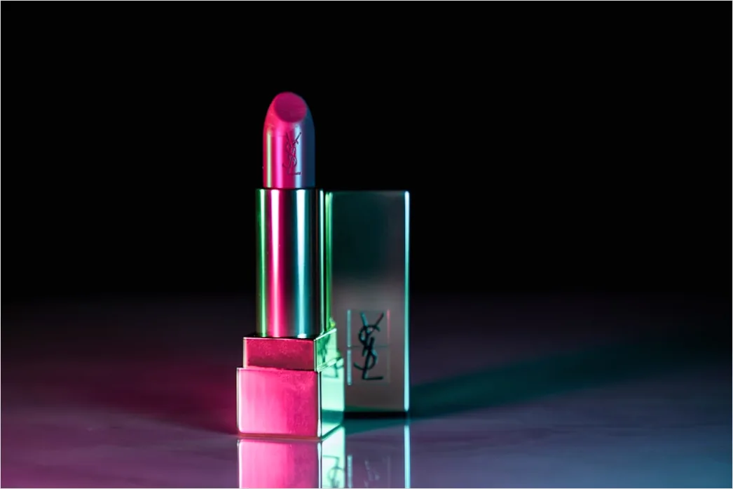 Detail Lipstick Close Up Number 16