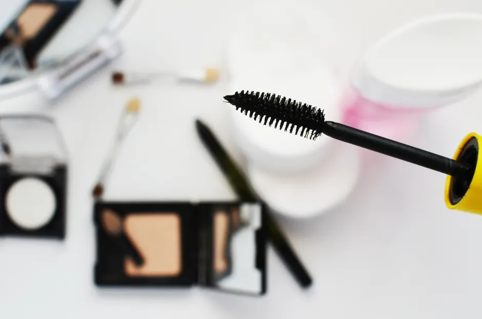 Detail Mascara Close Up Number 8