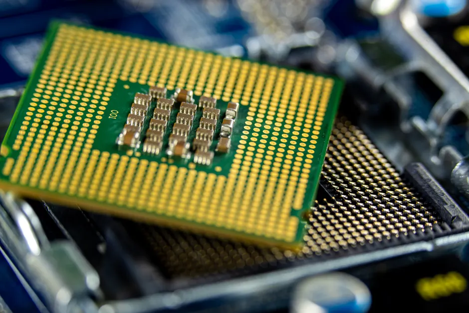 Detail Microchip Close Up Number 3