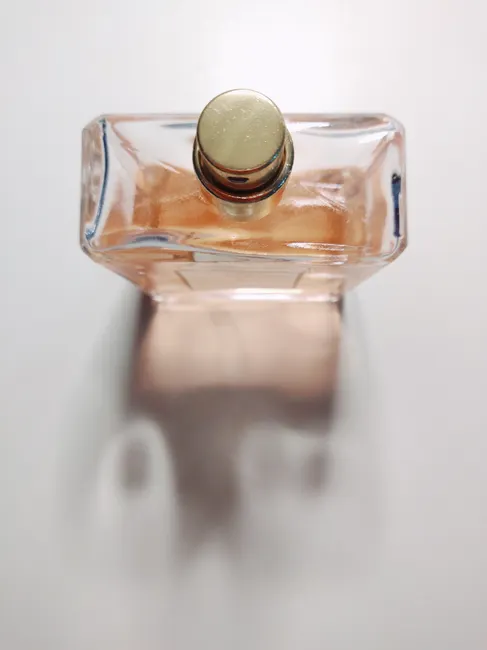 Detail Perfume Bottle Close Up Number 11
