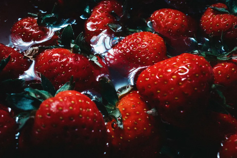 Detail Strawberry Close Up Macro Photo Number 16