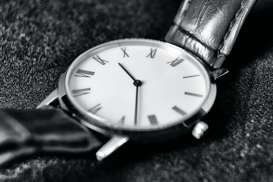 Detail Watch Face Close Up Number 8