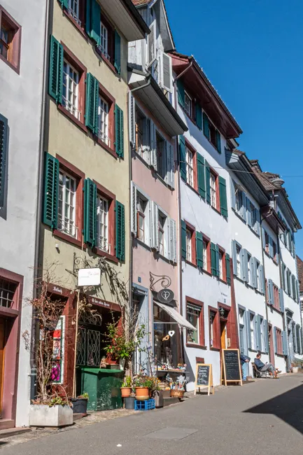 Detail Altstadt Häuserreihe Mit Blumenkästen Number 16
