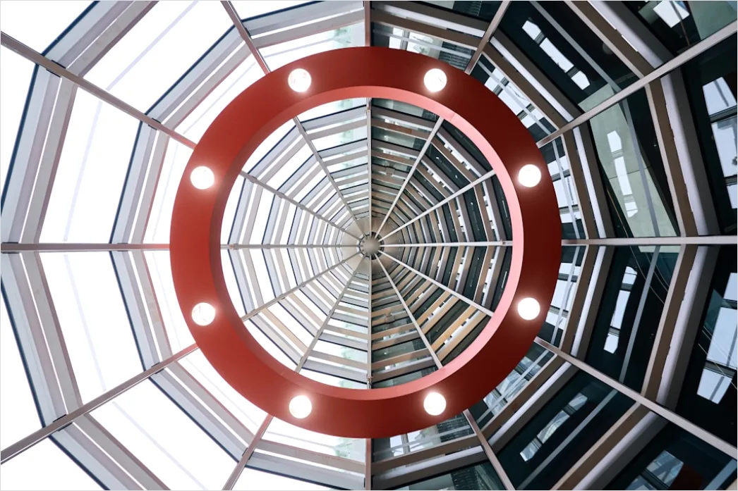 Detail Atrium Innenarchitektur Mit Glasdach Number 16