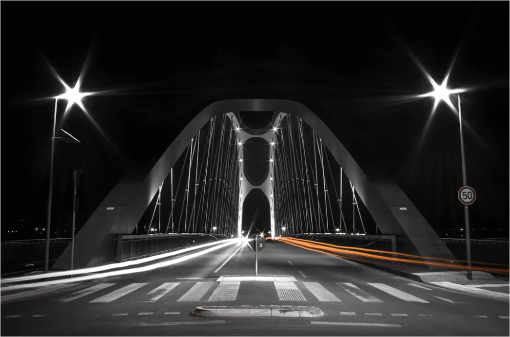 Autobahnbruecke Architektur Bei Nacht Langzeitbelichtung 9228