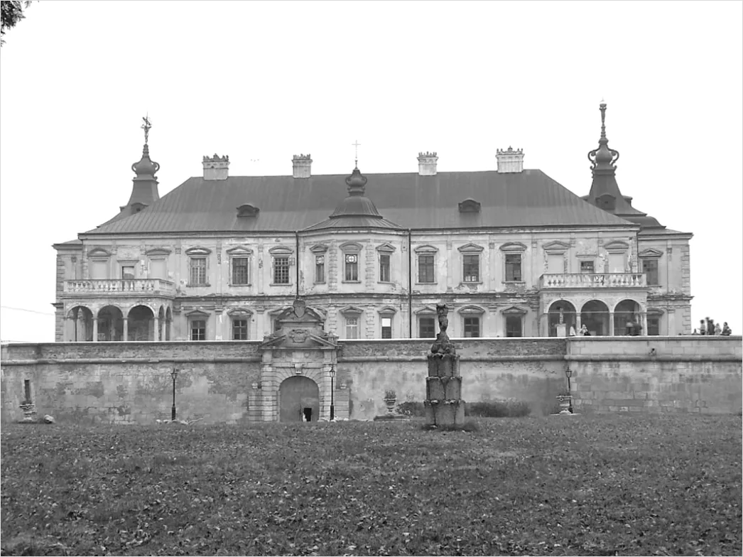 Detail Barockes Schloss Fassade Symmetrisch Frontansicht Number 6