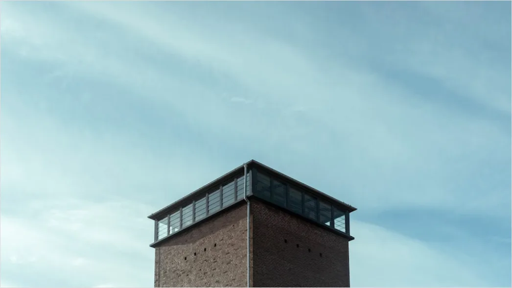 Detail Glockenturm Architektur Minimalistisch Himmel Number 13