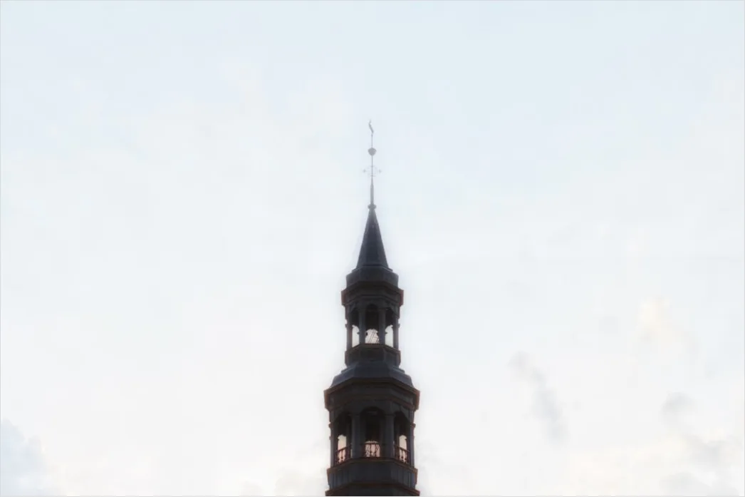 Detail Glockenturm Architektur Minimalistisch Himmel Number 3