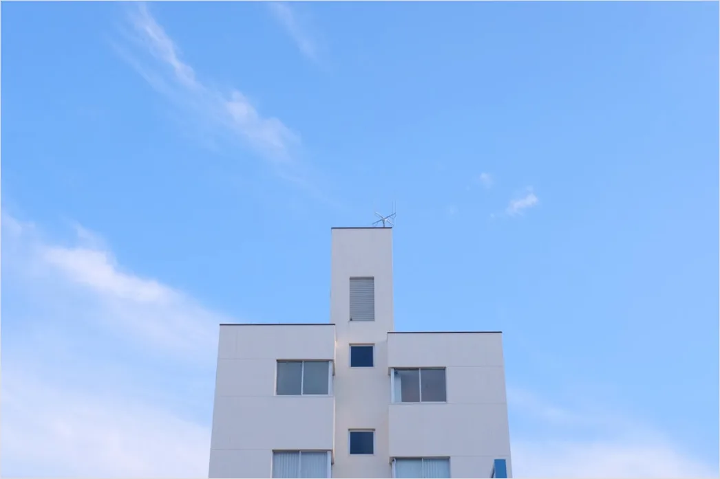 Detail Glockenturm Architektur Minimalistisch Himmel Number 4
