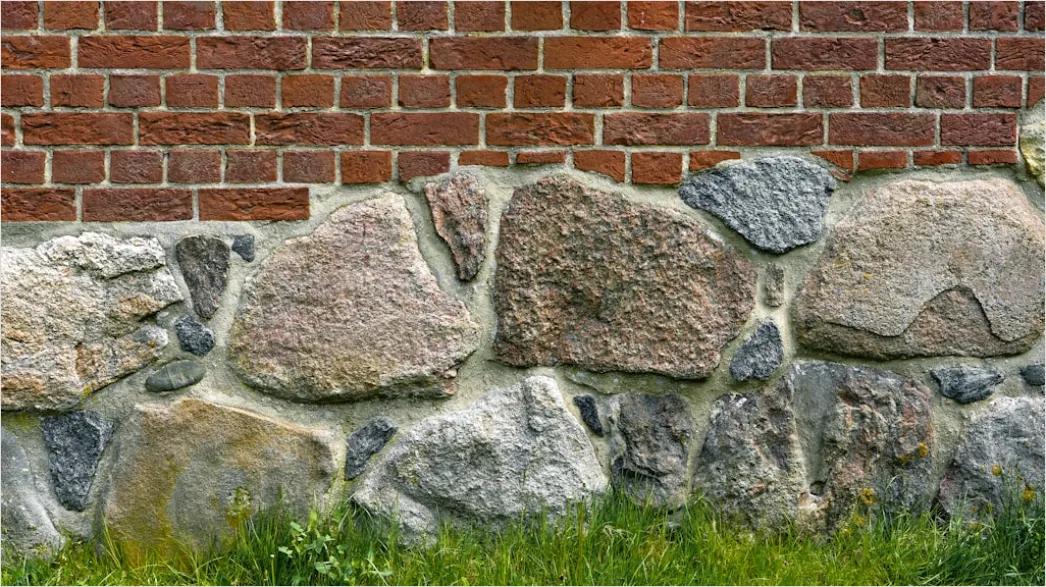 Detail Historisches Stadttor Mit Steinmauer Number 2