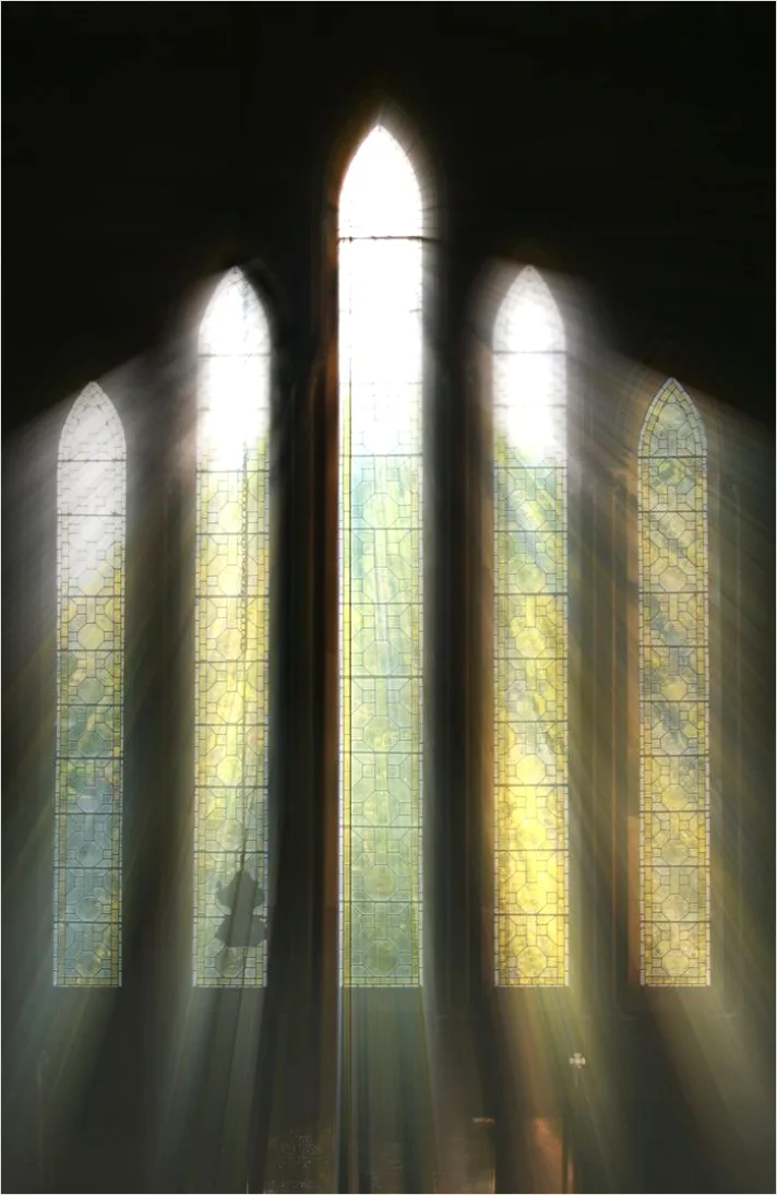 Detail Kirche Innenraum Lichtstrahlen Durch Fenster Number 8