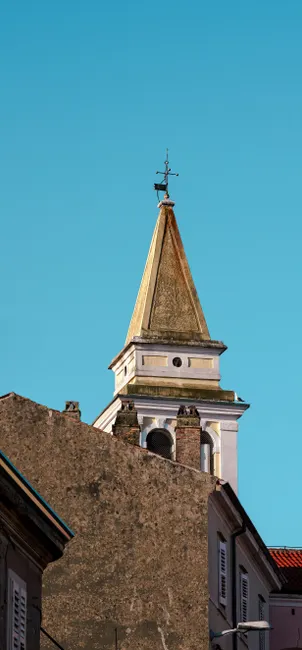 Detail Kirche Turm Spitze Gegen Blauen Himmel Number 13