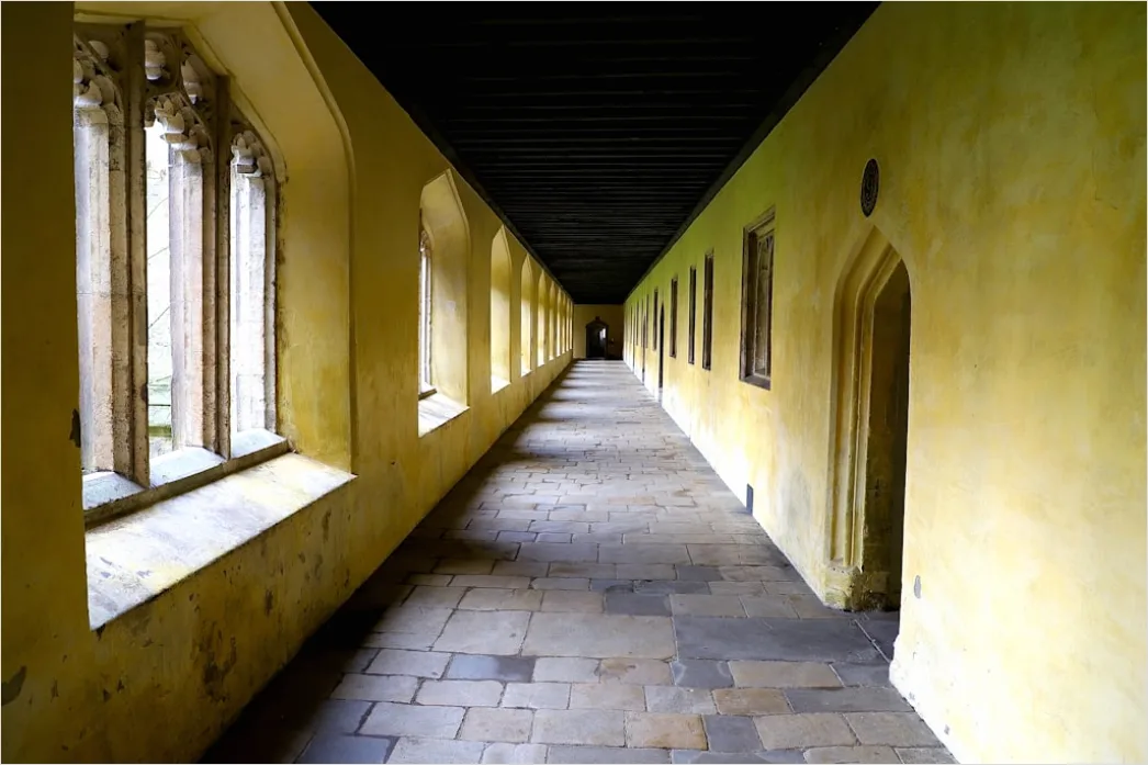 Detail Kloster Innenhof Arkaden Perspektive Number 16