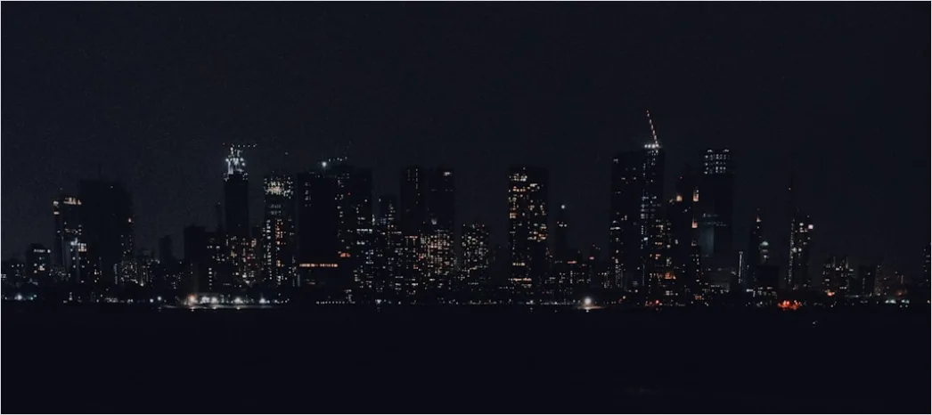 Detail Moderne Stadt Skyline Bei Nacht Beleuchtet Number 11