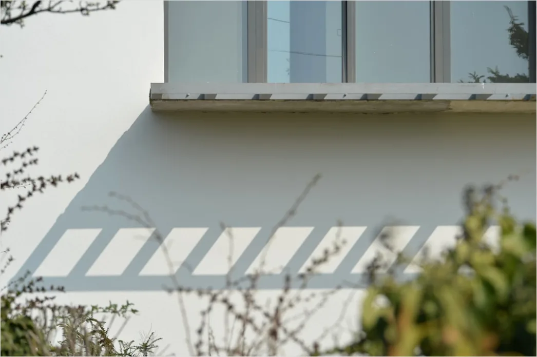 Detail Modernes Einfamilienhaus Mit Großer Glasfront Number 18
