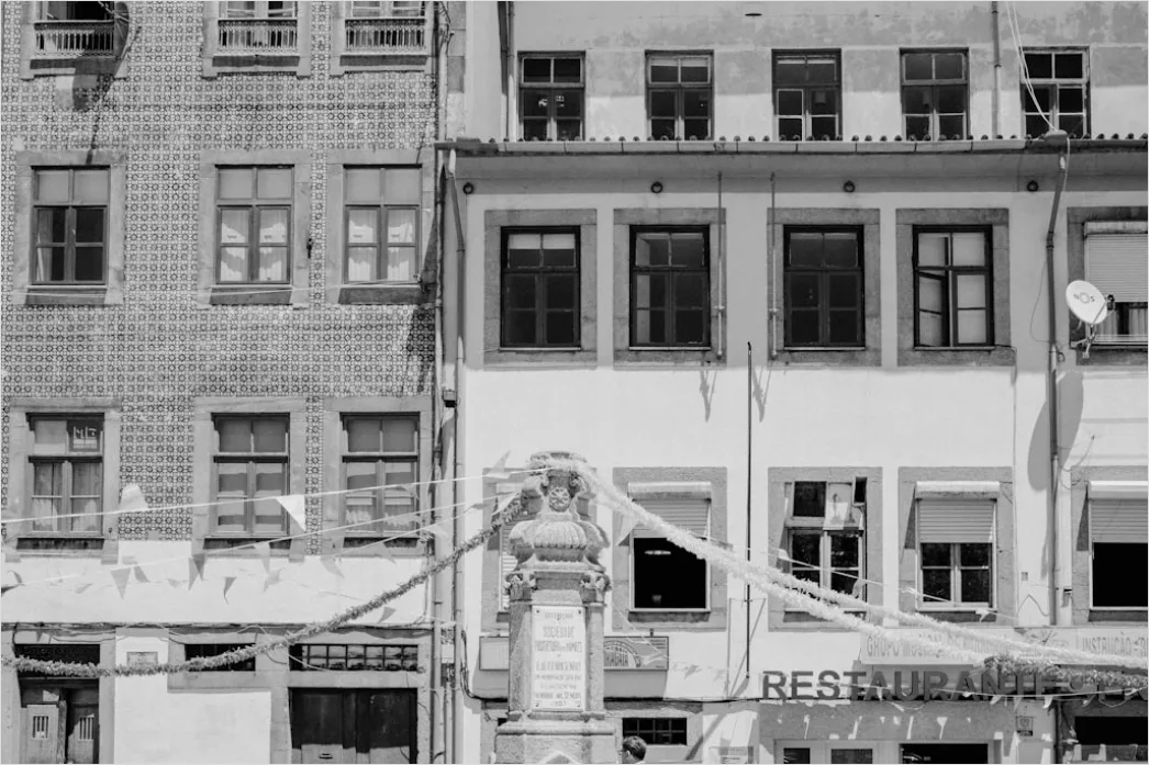 Detail Reihenhaus Fassade In Der Stadt Number 8