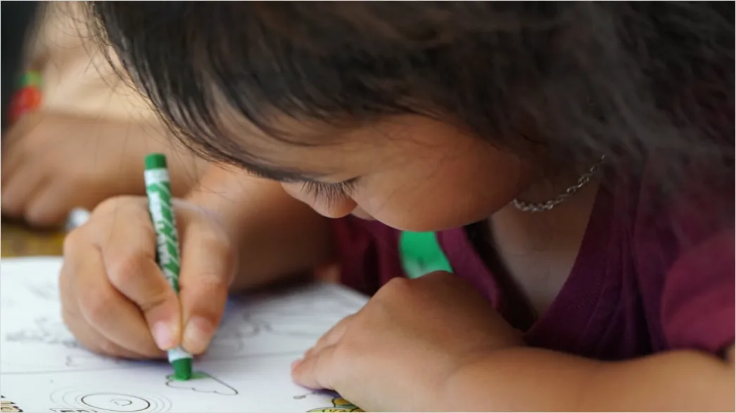 Detail Child Drawing With Crayons Early Learning Number 17