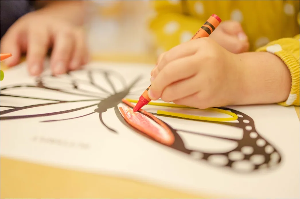 Detail Child Drawing With Crayons Early Learning Number 3