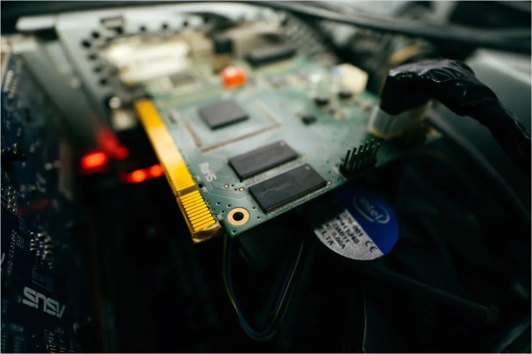 Detail Crypto Mining Rig Hardware Close Up Photo Number 6