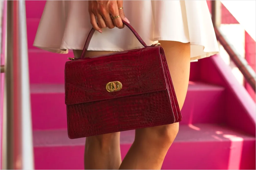 Detail Handtasche Outfit Kombinieren Farbberatung Number 3