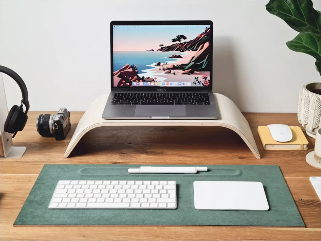 Detail Laptop Workspace Setup Modern Minimal Desk Number 18