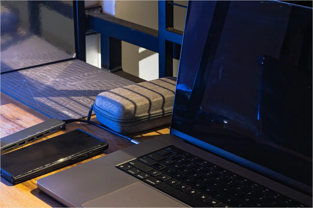 Detail Laptop Workspace Setup Modern Minimal Desk Number 4