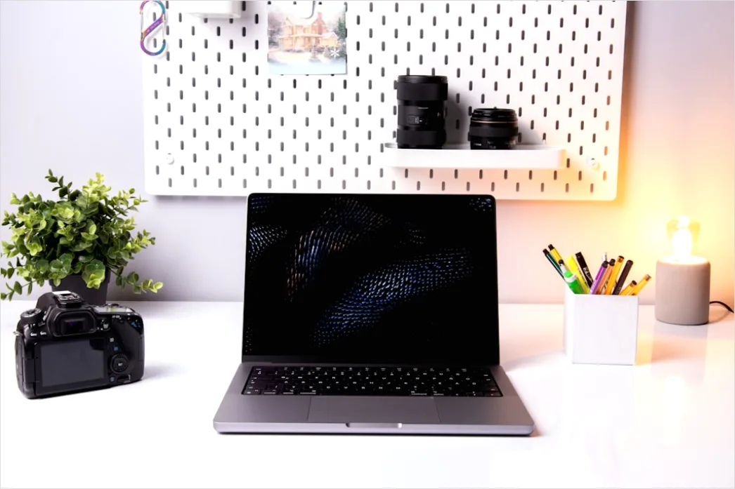 Detail Laptop Workspace Setup Modern Minimal Desk Number 10