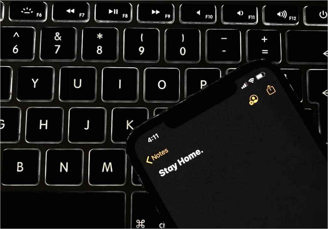 Detail Phishing Email Scam Concept On Smartphone Number 19