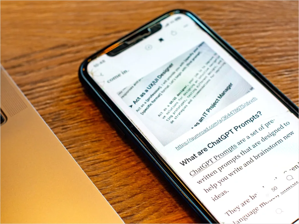 Detail Phishing Email Scam Concept On Smartphone Number 10