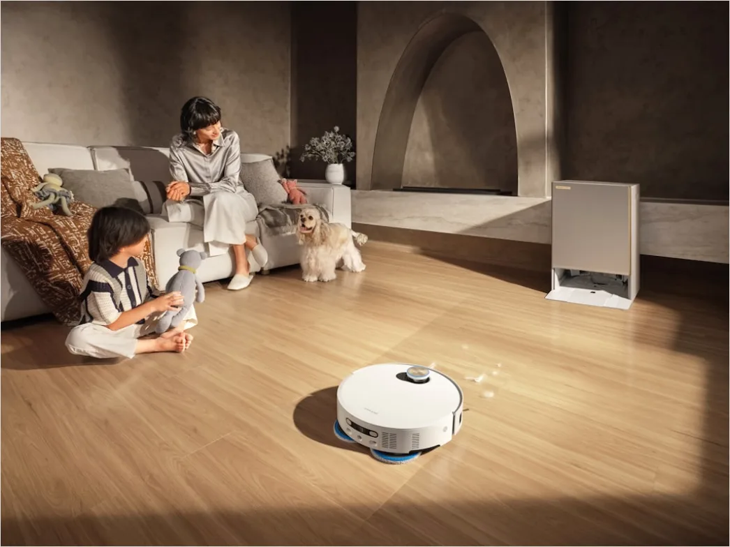 Detail Robot Vacuum Cleaner In Modern Living Room Number 3