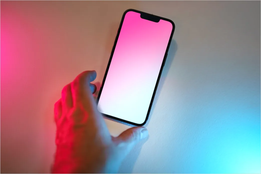 Detail Smartphone Mockup In Hand Minimal Background Number 7